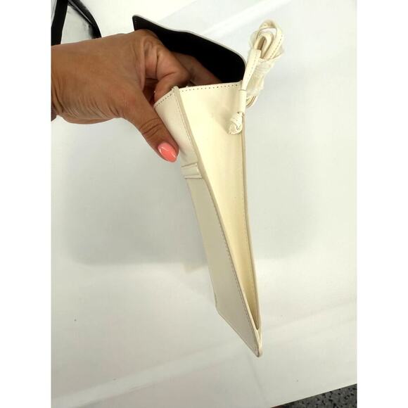 Celine White Leather Logo Sunglasses Cellphone Pouch - Picture 3 of 6